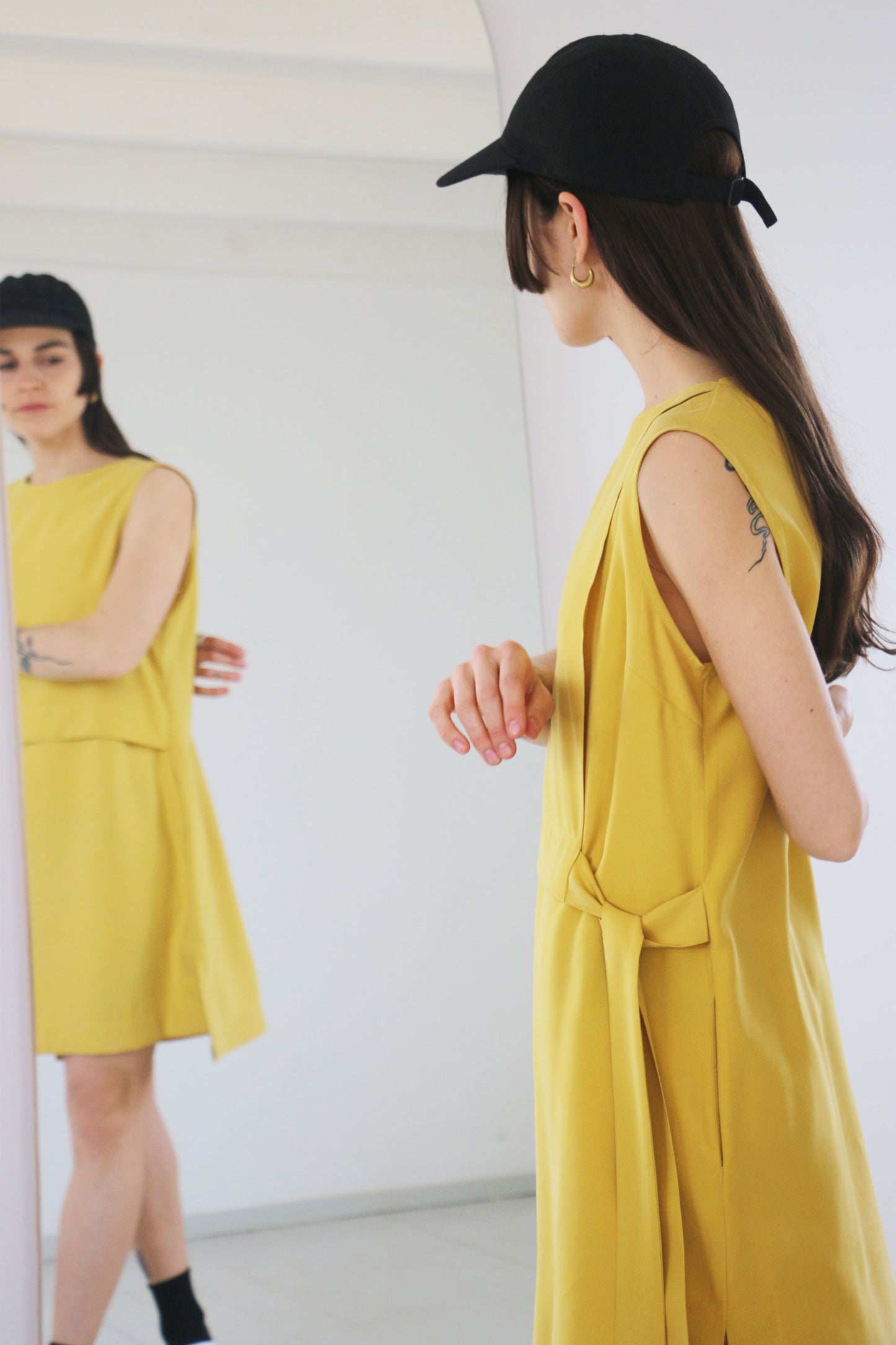 VESTIDO THAI CUPRO AMARILLO