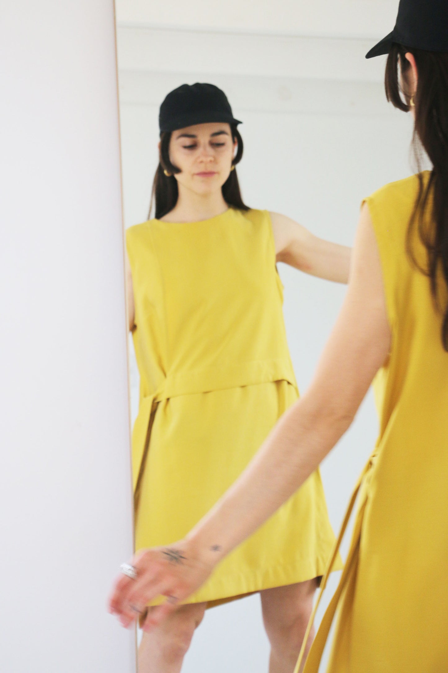 VESTIDO THAI CUPRO AMARILLO