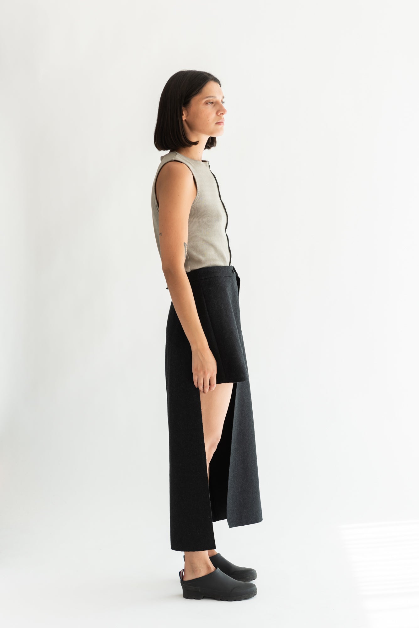 FALDA ASIMETRICA LANA GRIS MARENGO