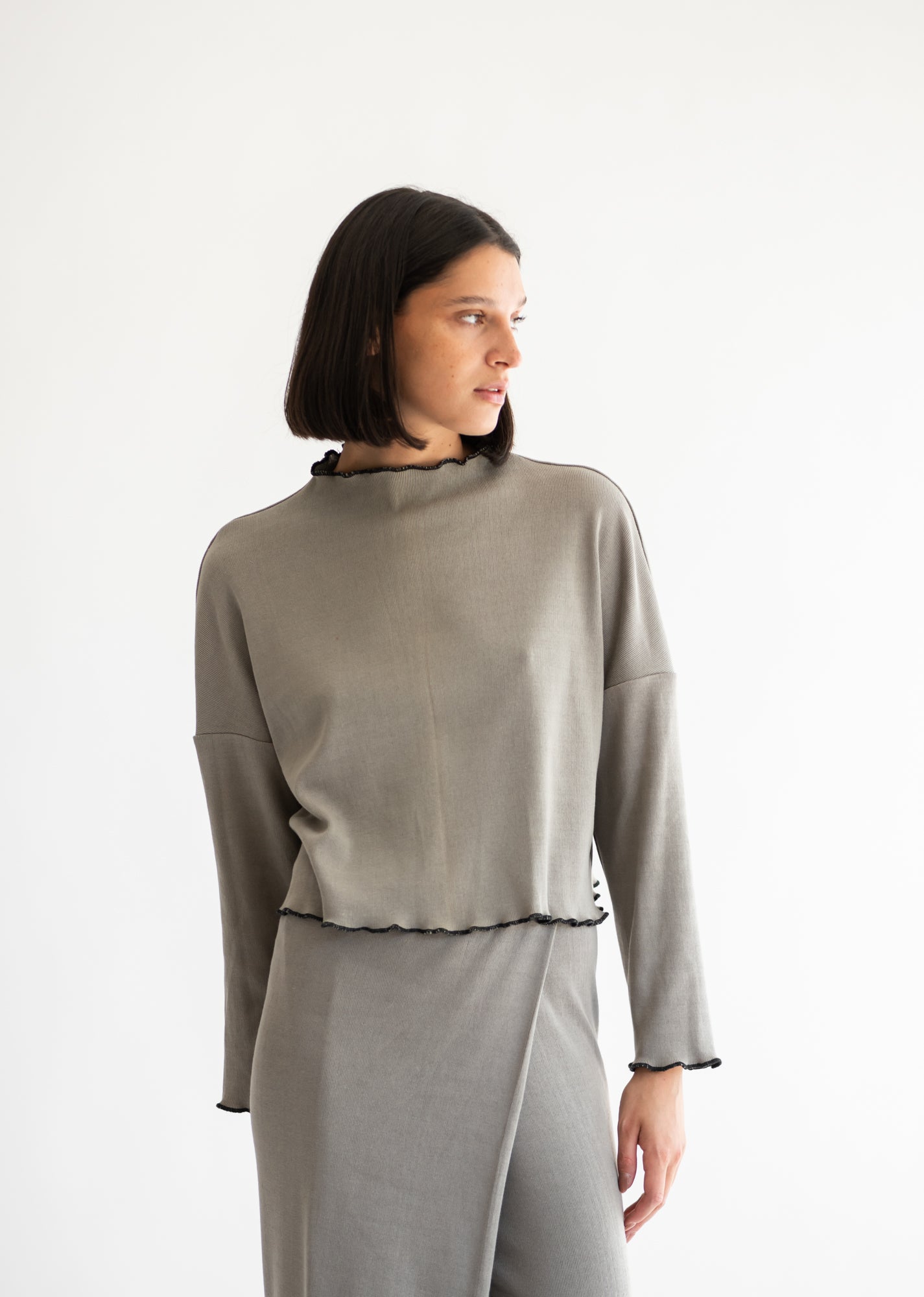POLERA LIA PUÑO SALVIA
