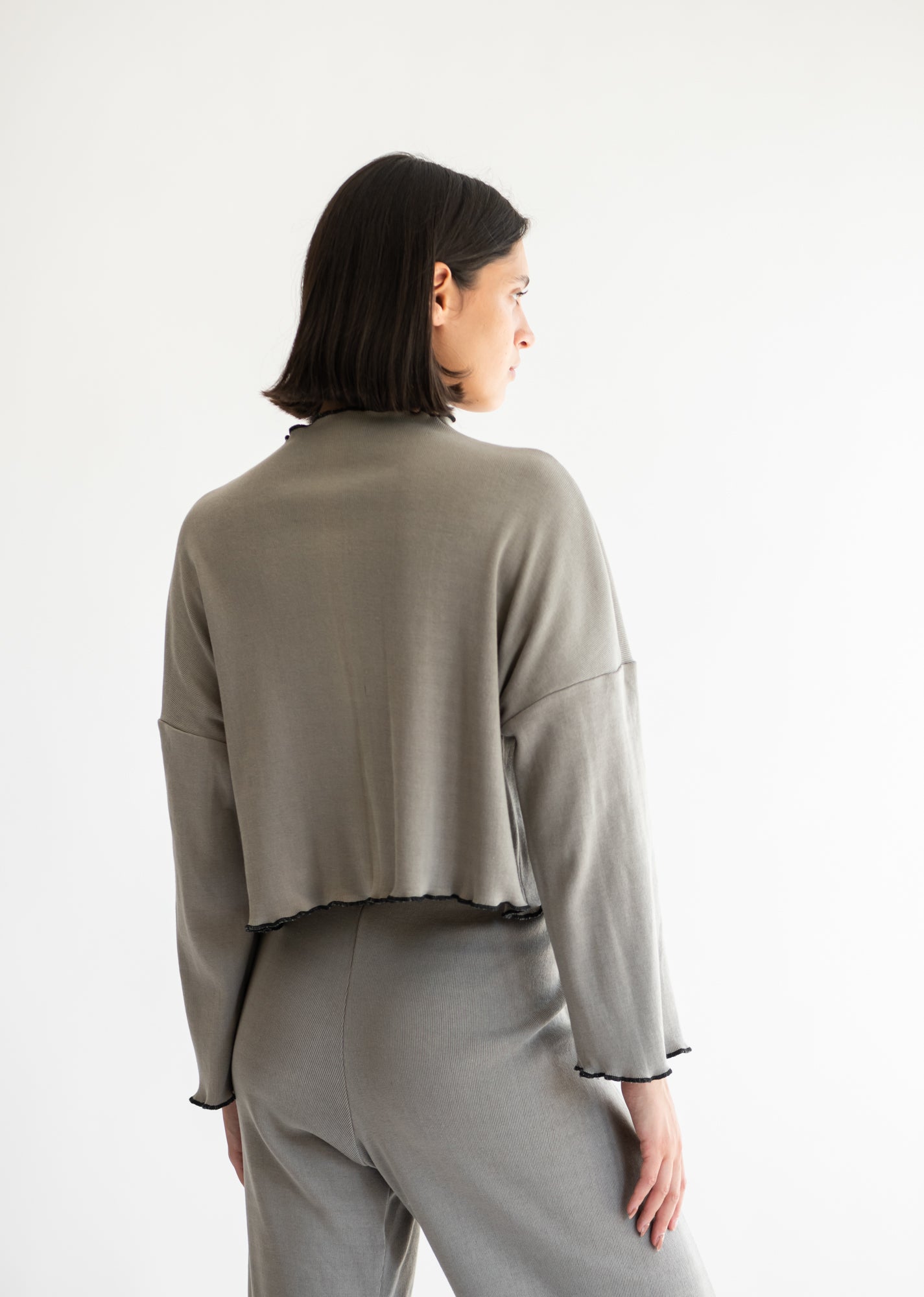 POLERA LIA PUÑO SALVIA