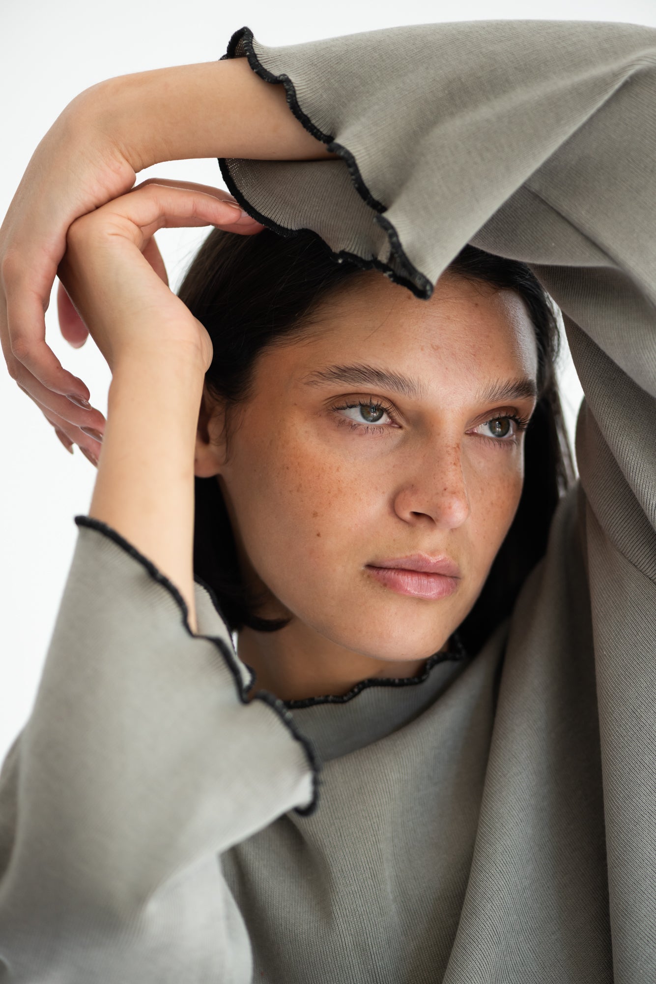 POLERA LIA PUÑO SALVIA