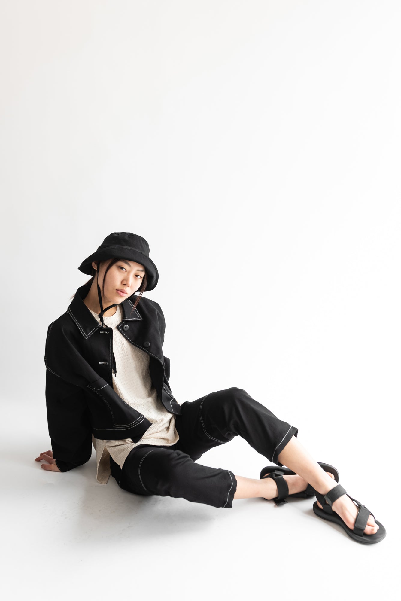 CHAQUETA OMI MESCLILLA NEGRO