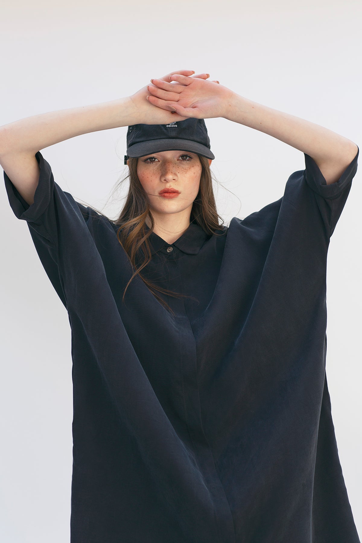 VESTIDO OMI TENCEL NEGRO
