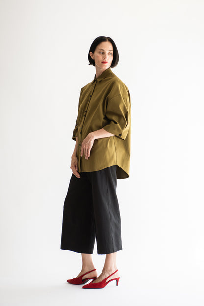 CAMISA 3/4 GABARDINA OLIVA