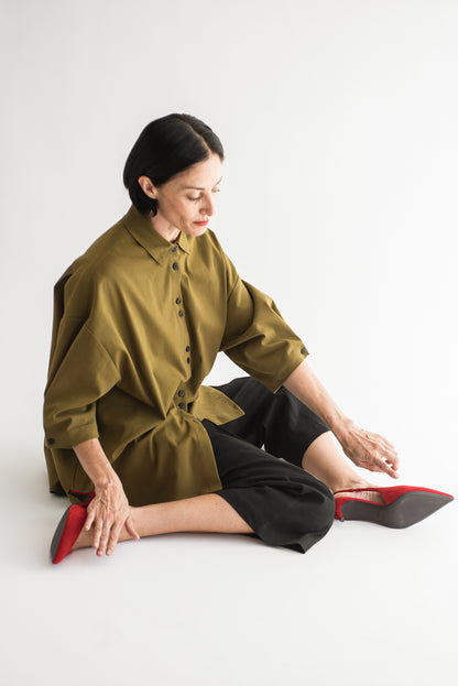CAMISA 3/4 GABARDINA OLIVA