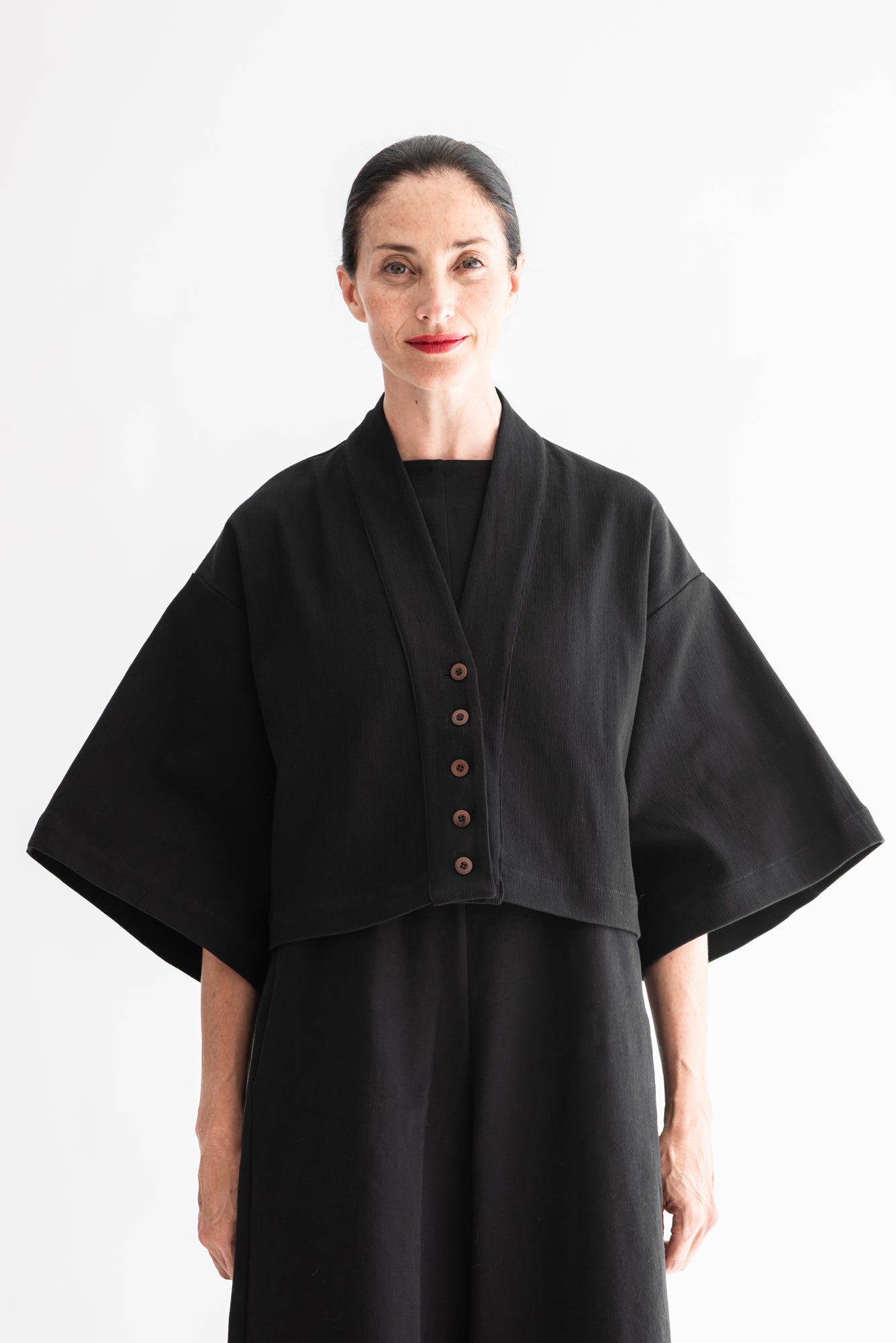 CHAQUETA KIMONO CORTA ALGODÓN NEGRO