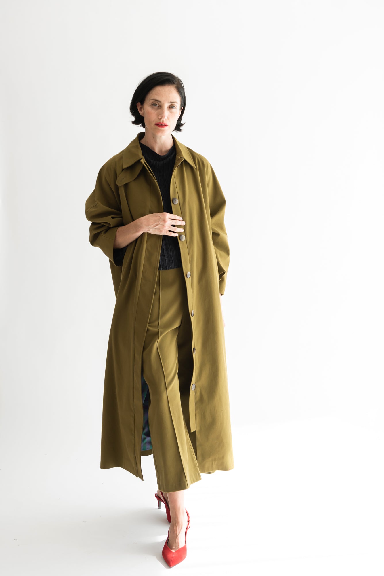 ABRIGO RAGLAN GABARDINA OLIVA