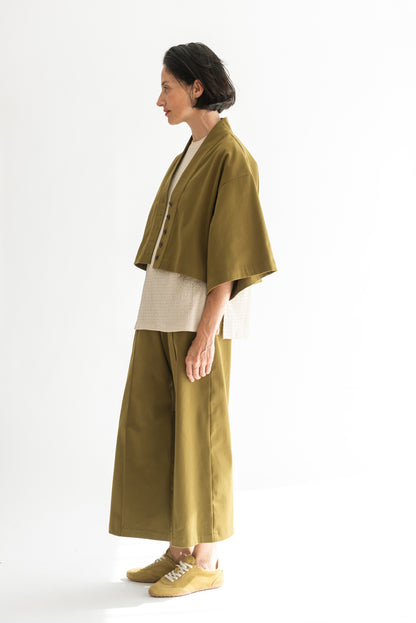 CHAQUETA KIMONO CORTA ALGODÓN OLIVA
