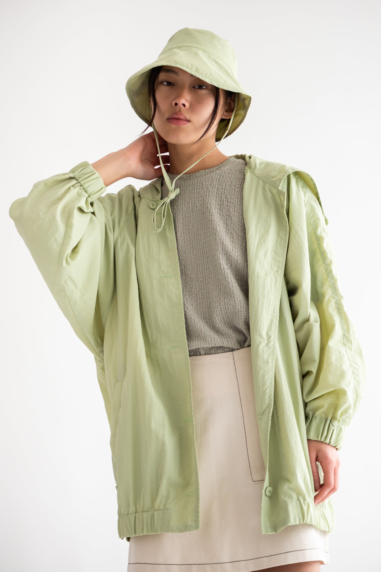 CORTAVIENTO VERDE MATCHA