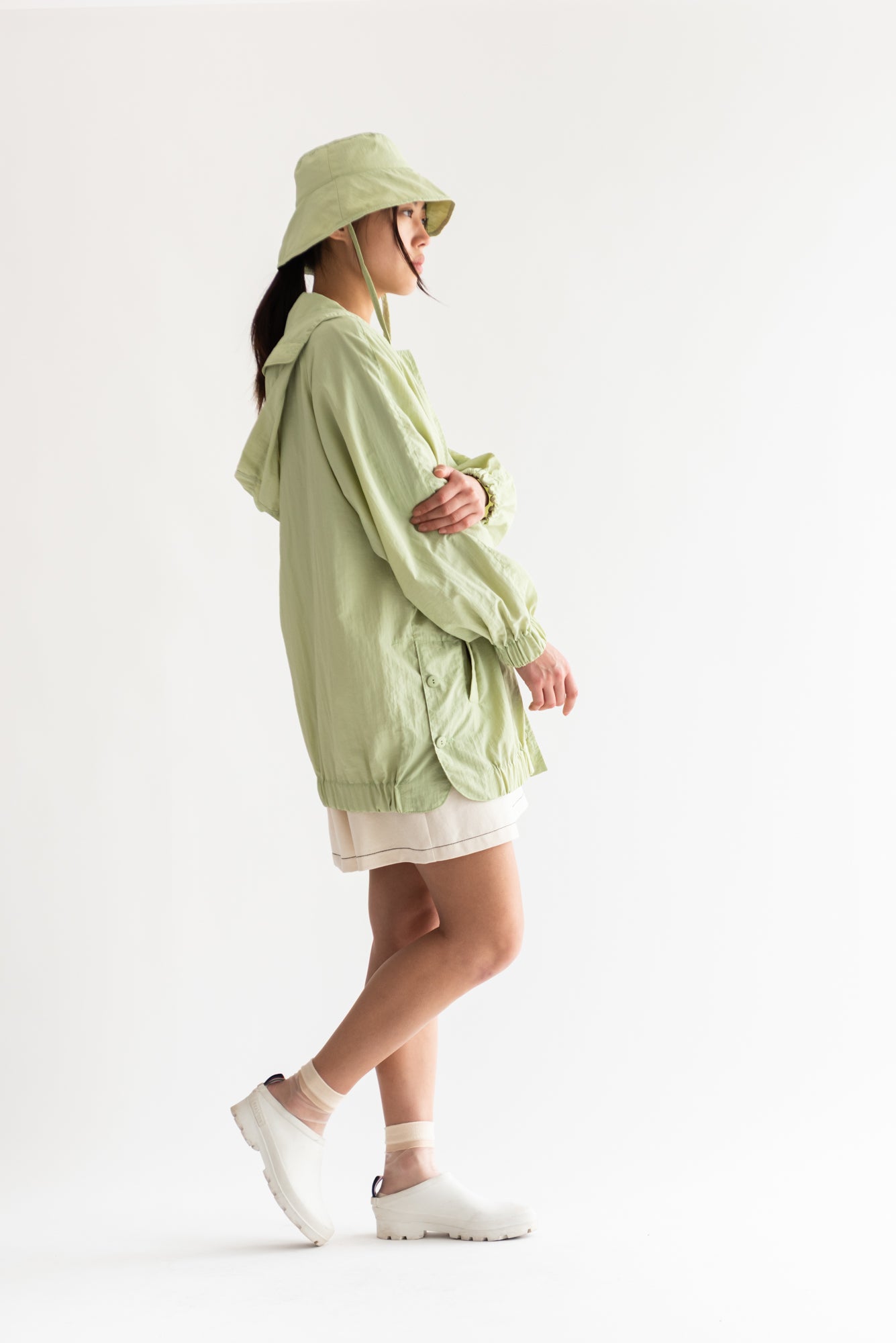 CORTAVIENTO VERDE MATCHA