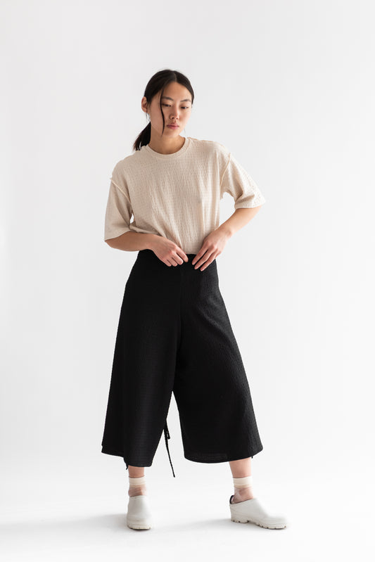 PANTALON THAI CORTO POLYBAMBULA NEGRO