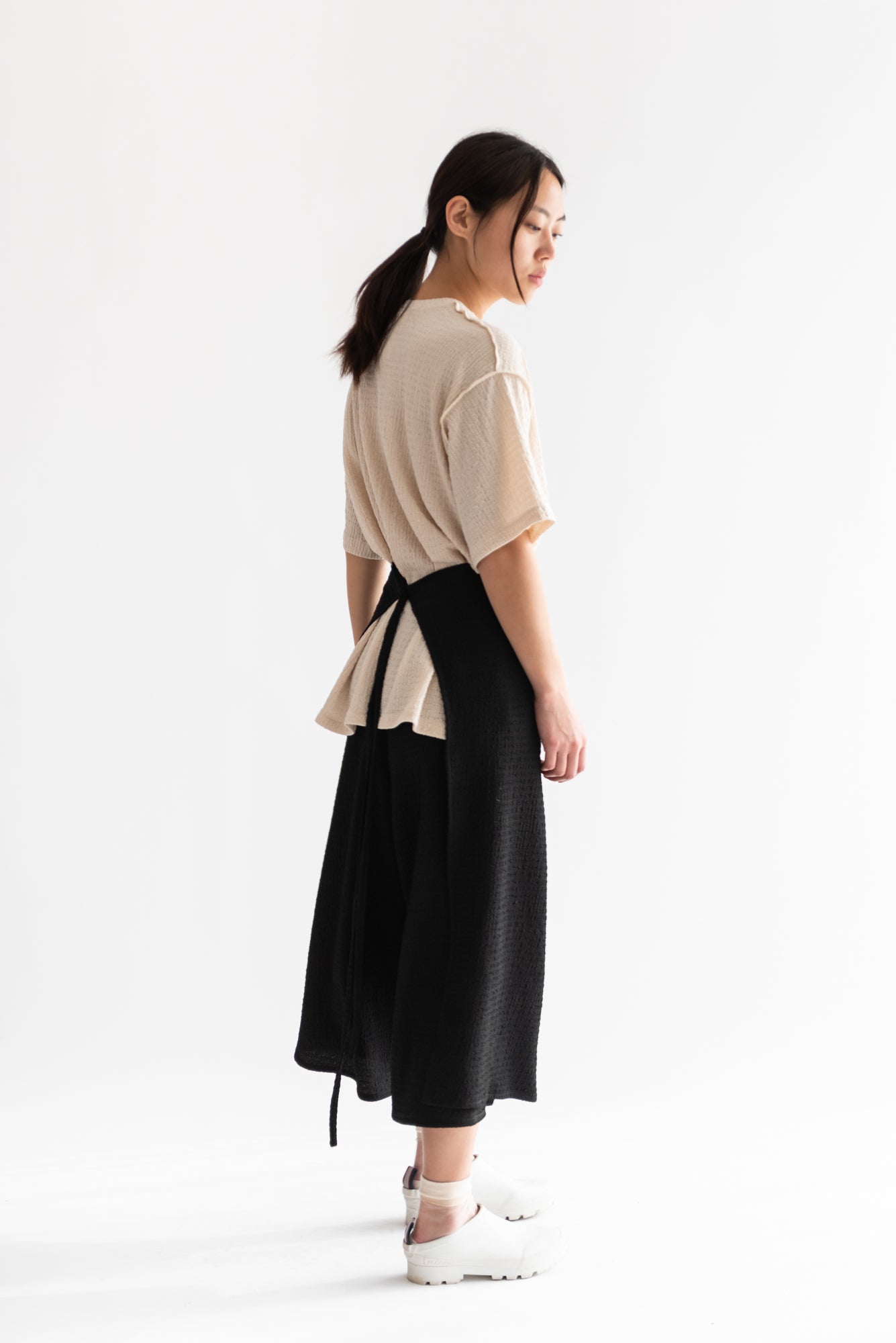 PANTALON THAI CORTO POLYBAMBULA NEGRO