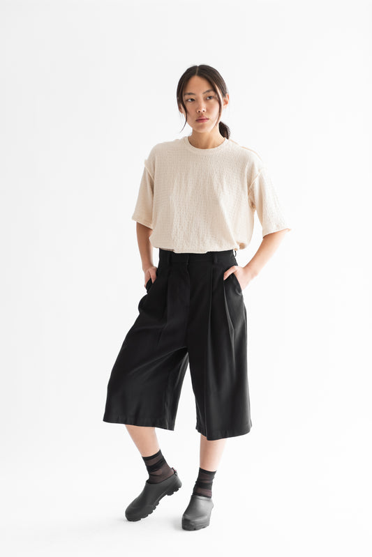 BERMUDAS CUPRO NEGRO